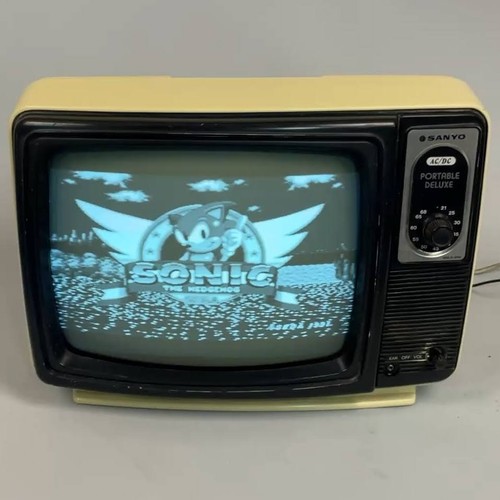 Vintage sanyo black white - vintage,