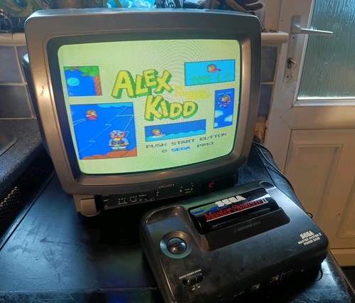 Bush crt retro gaming - retro,