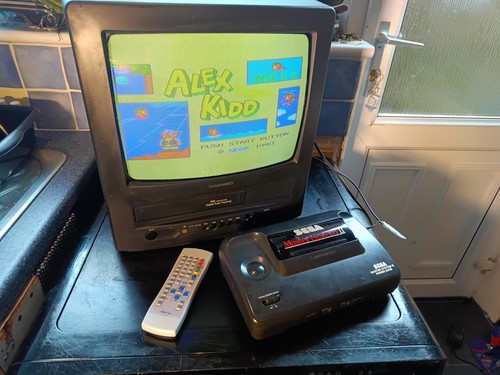 Daewoo retro gaming crt tv - 14",
