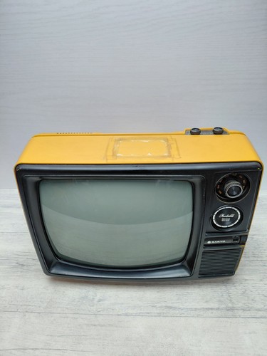 Vintage sanyo crt 12 - tv,